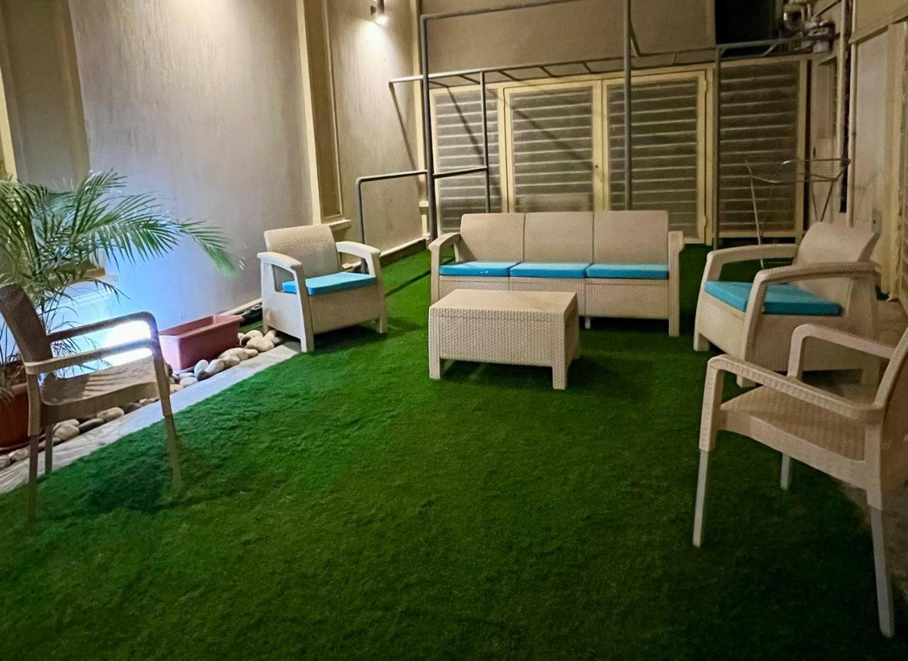 Paradise Studios Sheikh Zayed City Exterior photo
